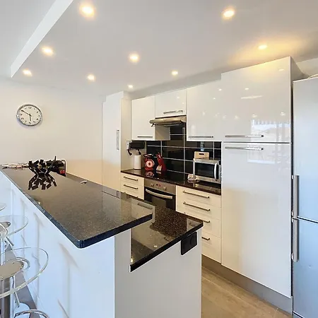 Apartment Marche Gambetta 2 Terrasse Moderne By Olam *