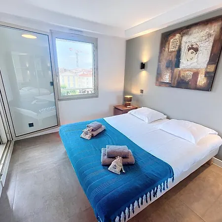 Apartment Marche Gambetta 2 Terrasse Moderne By Olam Cannes